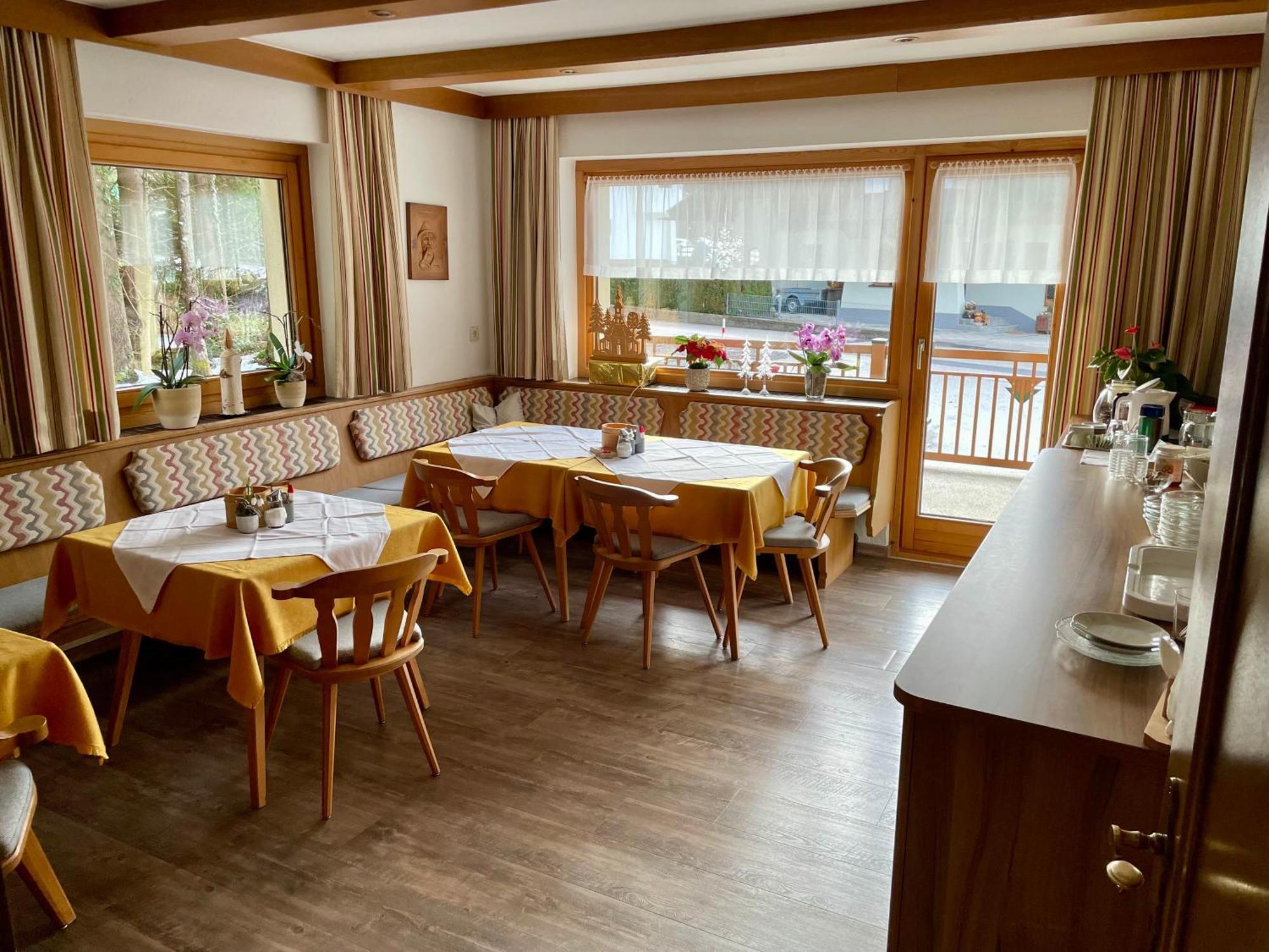 Haus Groeblacher Mayrhofen Luaran gambar